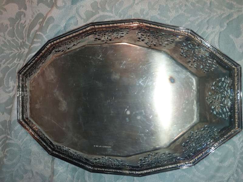 A VICTORIAN STYLE SILVER PLATED SERVING TRAY SOLD AS IS