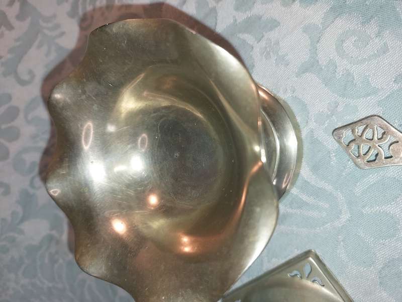 AN ANTIQUE COLLECTION OF VICTORIAN TEA STRAINERS SOLD AS IS