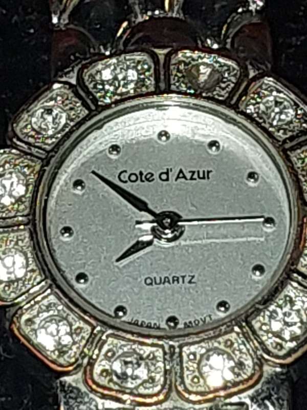 A COLLECTION OF POPULAR BRANDED WRISTWATCHES SOLD AS IS NOT TESTED