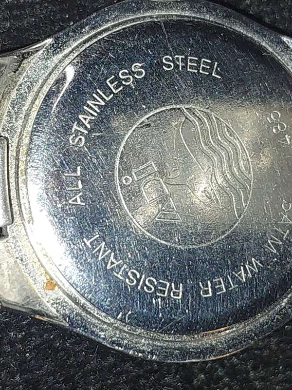 A COLLECTION OF POPULAR BRANDED WRISTWATCHES SOLD AS IS NOT TESTED