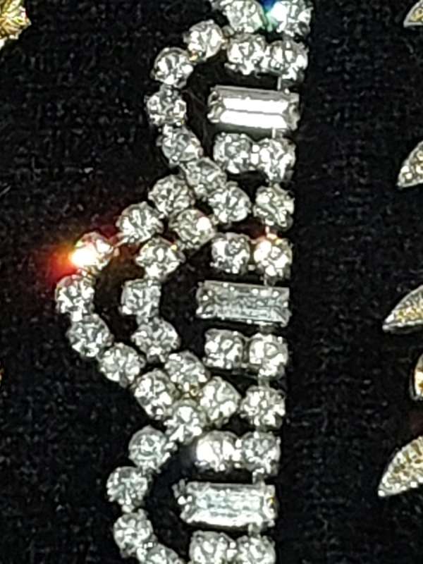 A VINTAGE COLLECTION OF DESIGNER COSTUME NECKLACES SOLD AS IS
