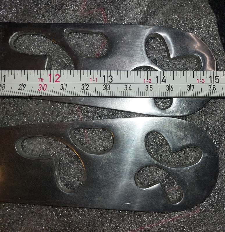 A SI COMO NO MEXICAN HANDCRAFTED PEWTER ART DECOR SET SALAD LADELS