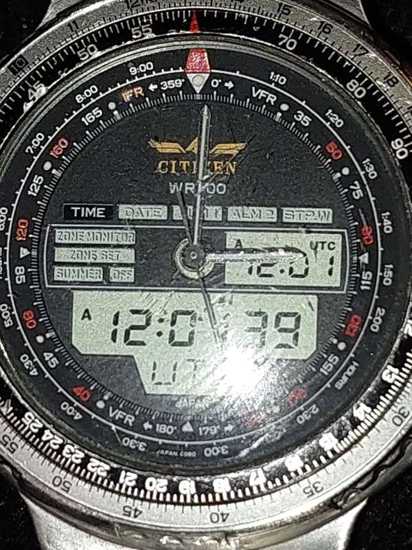 A CITIZEN WINGMAN PILOT WR100 CHRONOGRAPH MODEL C080-088493K