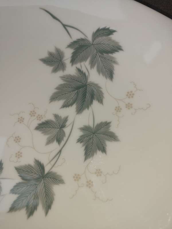 A VINTAGE NORITAKE COOK N SERVE JAPAN CHINA 102 WILD IVY