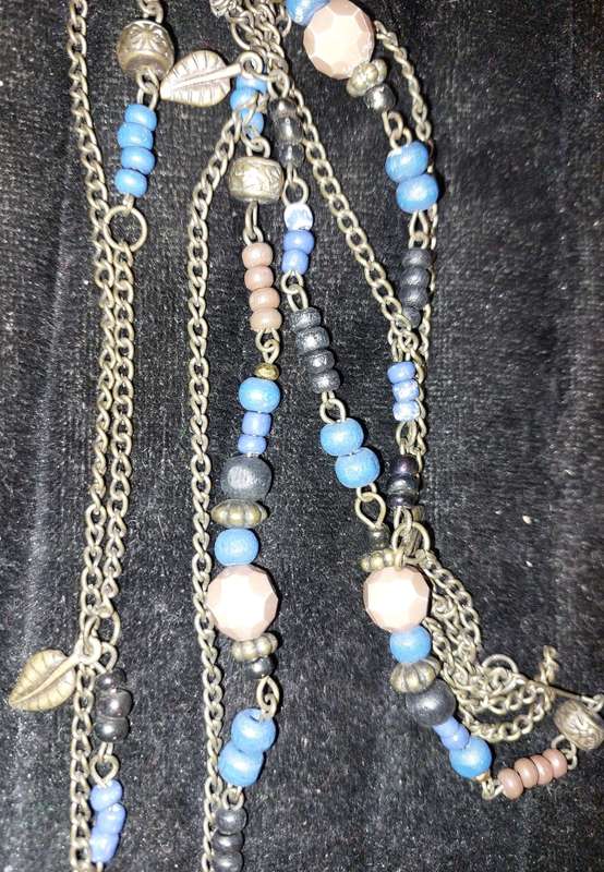 A VINTAGE DESIGNER COLLECTION OF COSTUME NECKLACES SOLD AS IS
