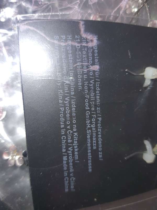 NEVER USED COSTUME ROSES NECKLACES AND MATCHING EARRINGS