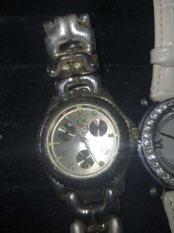 A JOB LOT FANCY DRESS WRIST WATCHES