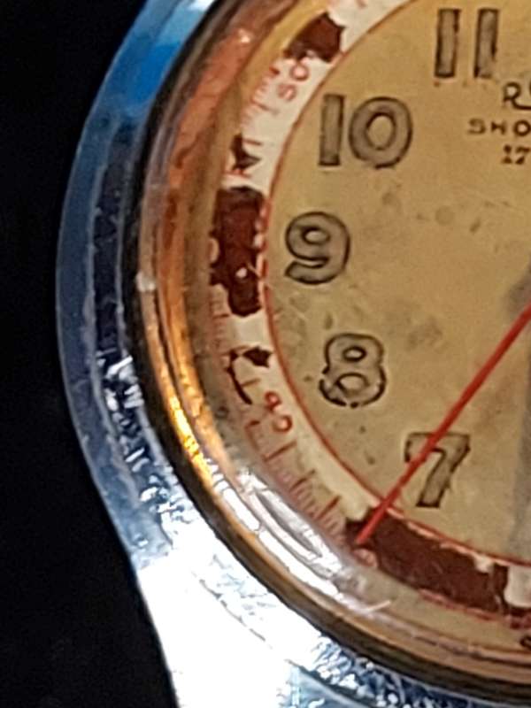 AN ANTIQUE ROAMER MILITARY WATCH BREVETE SWISS MADE 17 JEWELS
