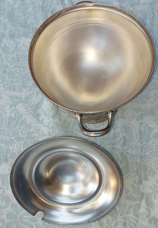 A VINTAGE EPNS TURINE Edwardian design