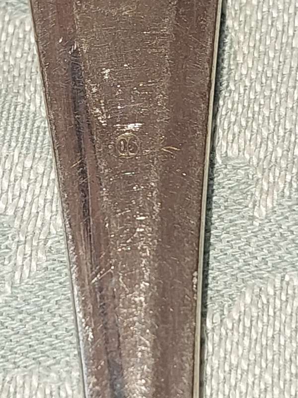 A VINTAGE SET OF 6 DINNER FORKS 21 CENTIMETERS