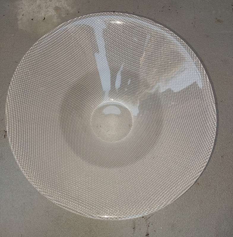 A FROSTED GLASS SERVING BOWL