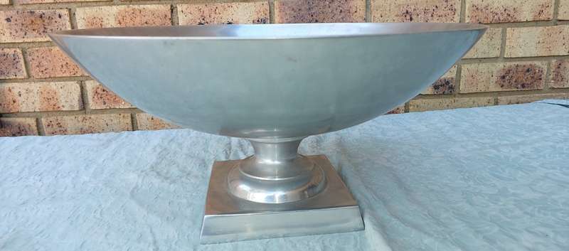 AN EXTRA LARGE ALUMINIUM  ALLOY FRUIT OR PUNCH BOWL IN GREAT CONDITION
