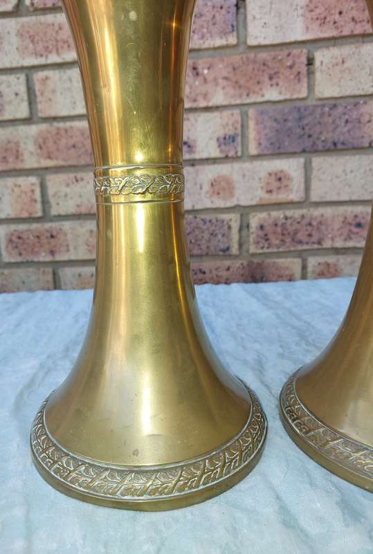 TWO VINTAGE BELRAY MADE IN ENGLAND BRASS VASES