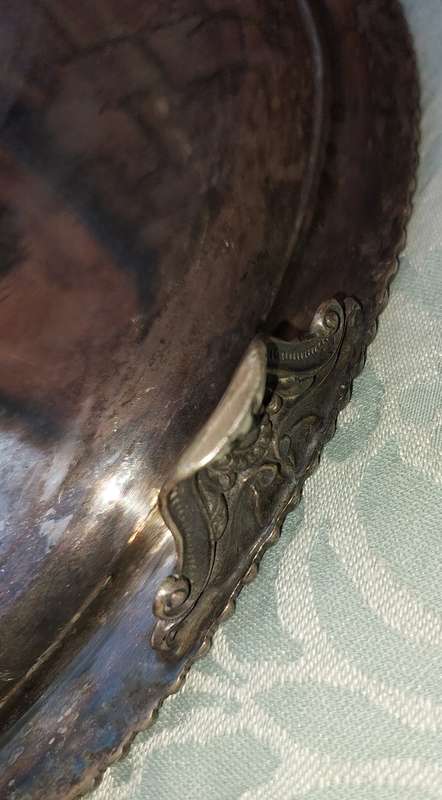 A VINTAGE EDWARDIAN SERVING TRAY