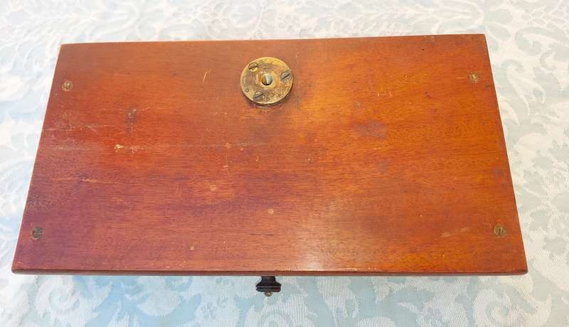 AN ANTIQUE WA WEDD LTD CLASS 2  SCALE ,