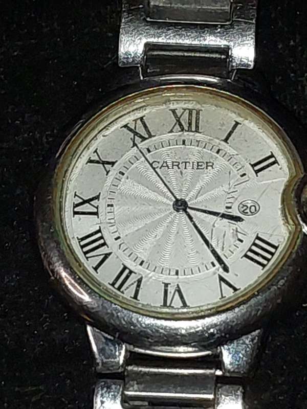 A COLLECTION OF JAPANESE MOVEMENT QUARTZ CLOAN WATCHES