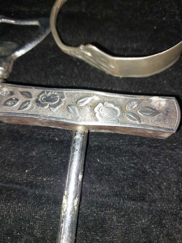 A vintage collection bar accessories sold as is