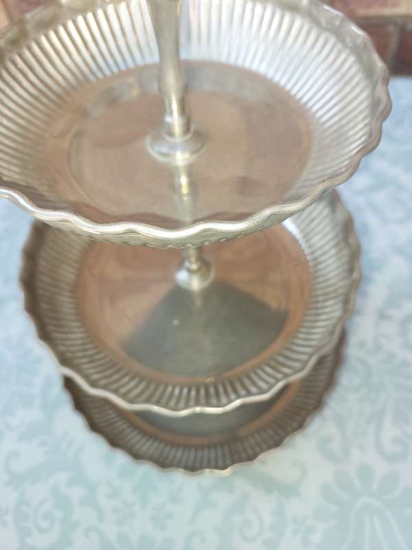 A VINTAGE ART DECOR 3 TIER TITBIT DESERT STAND