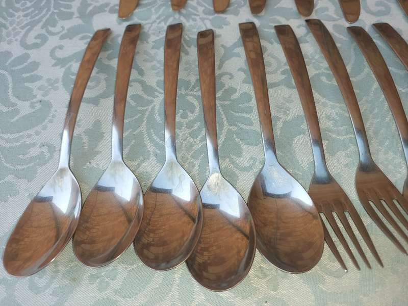 A VINTAGE 19 PIECE PRESTIGE S/S CUTLERY JOBLOT