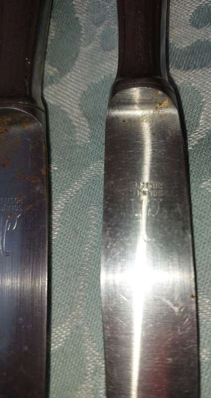 A COLLECTION JOB LOT OF 13-PIECE VINTAGE CUTLERY