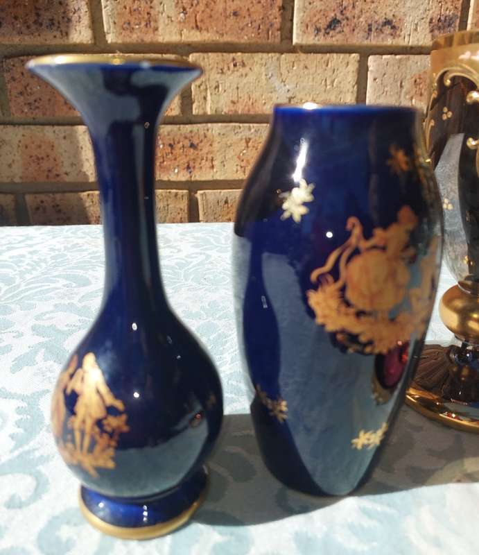 A JOBLOT VINTAGE GOLD FILLED VASES SOLD AS IS
