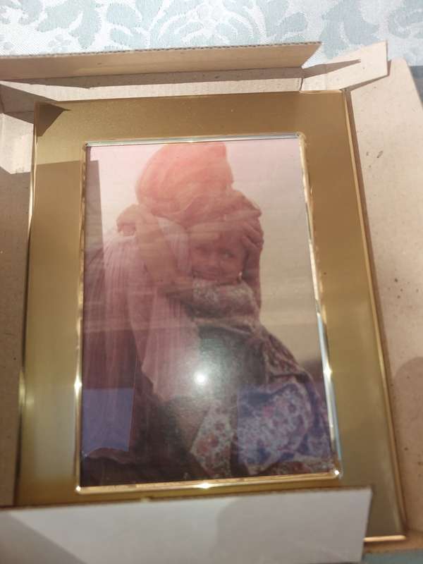 A JOBLOT COLLECTION PHOTO FRAMES
