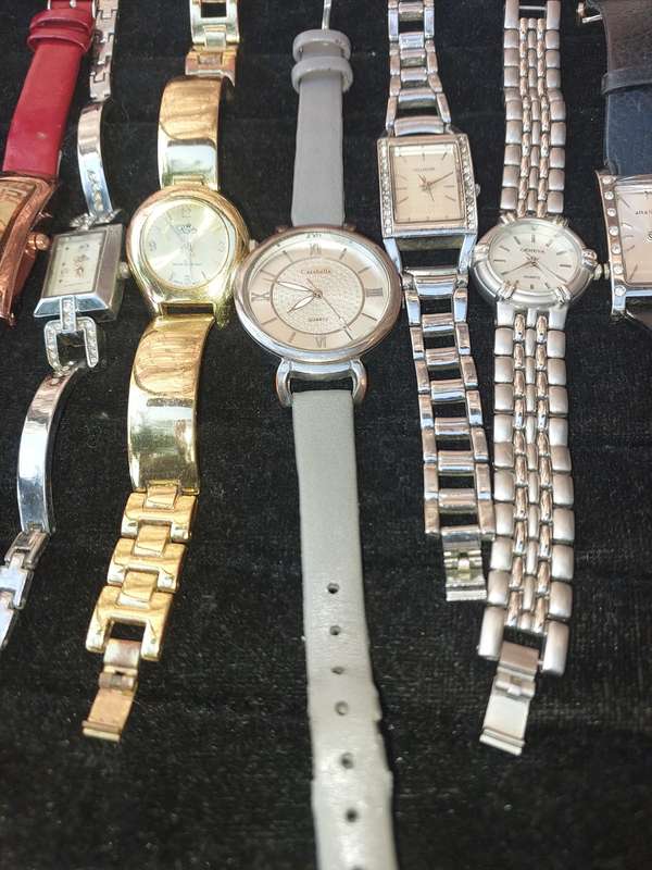A BULK JOBLOT USED FASHION WATCHES