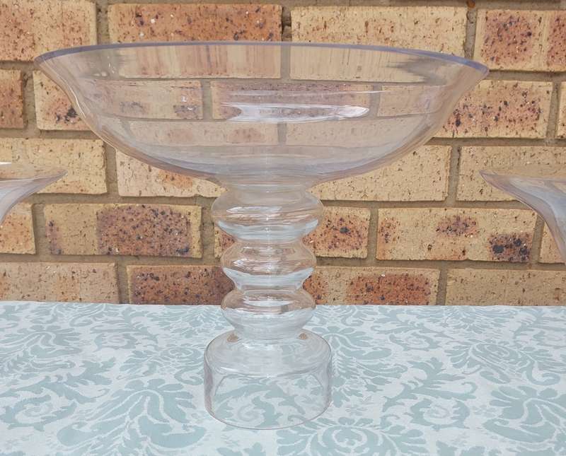 THREE ART DECOR LARGE GLASS SERVING BOWLS