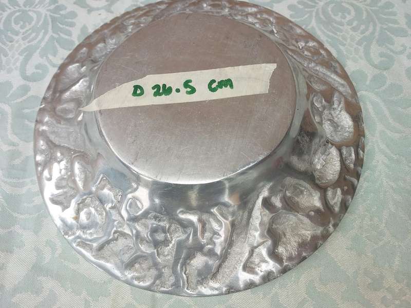 AN ART DECOR ALUMINIM ALOY SERVING TRAY