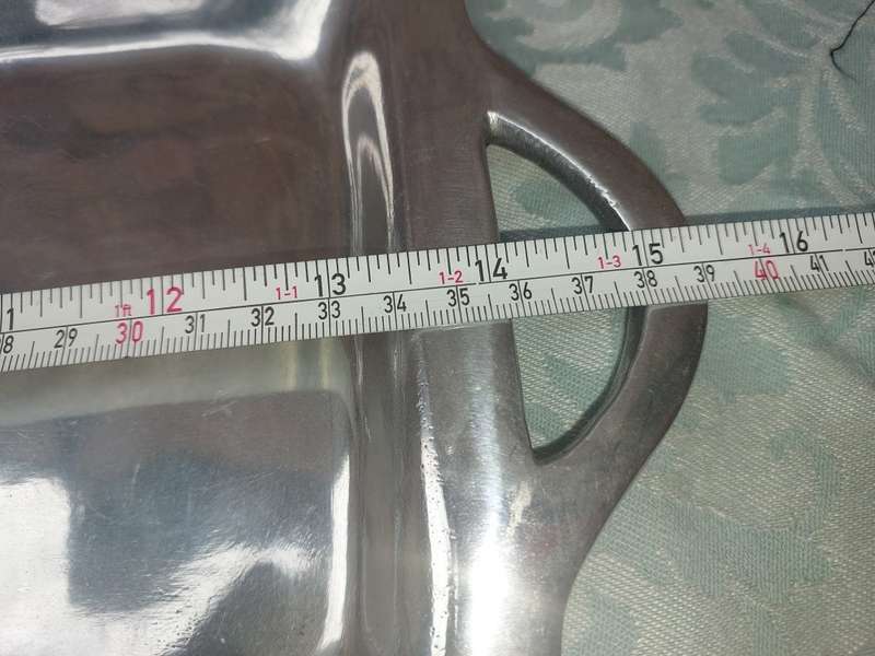 A VINTAGE RECTANGULAR SERVING PLATTER SOLD AS IS