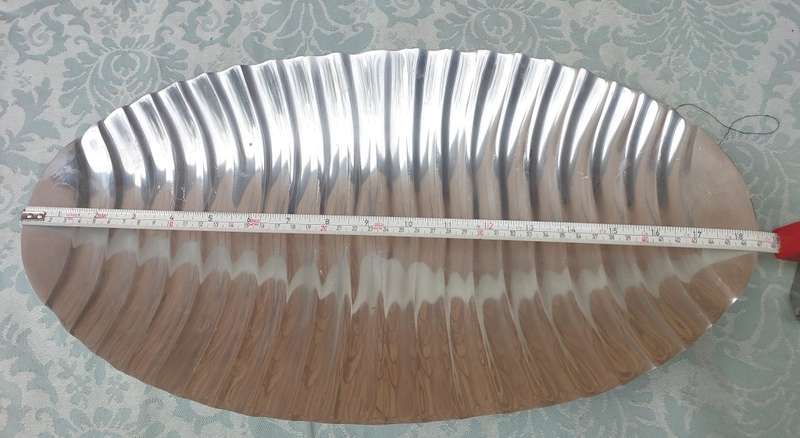 AN ART DECOR ALUMINIUM ALLOY SERVING PLATTER