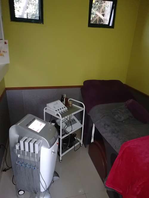 Laser Lipo x 4 Sessions at Brazen Beauty Bar - Randburg, Johannesburg