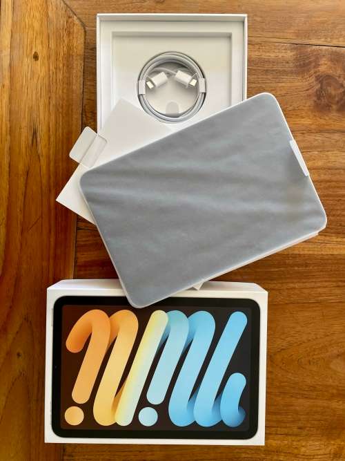 iPad mini (6th gen) Wi-Fi 64GB STARLIGHT IMMACULATE CONDITION (Latest Model)