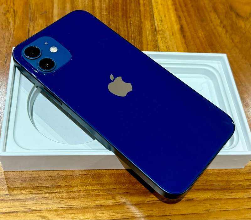 Apple iPhone 12 64GB Blue (Excellent condition. Works perfectly) See pics