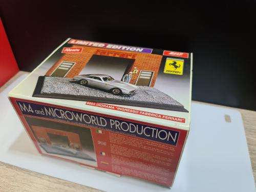 BEST-MODEL - FERRARI - FERRARI 250 GTL - INGRESSO FABBRICA FERRARI MARANELLO - WITH FIGURE