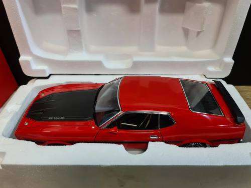 1971 Ford Mustang Mach I Fastback  AUTOart 1/18 Scale DieCast
