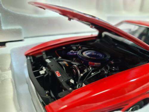 1971 Ford Mustang Mach I Fastback  AUTOart 1/18 Scale DieCast