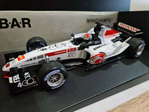 Minichamps 1:18th scale B-A-R Honda Takuma Sato 2005 prt 100 050004