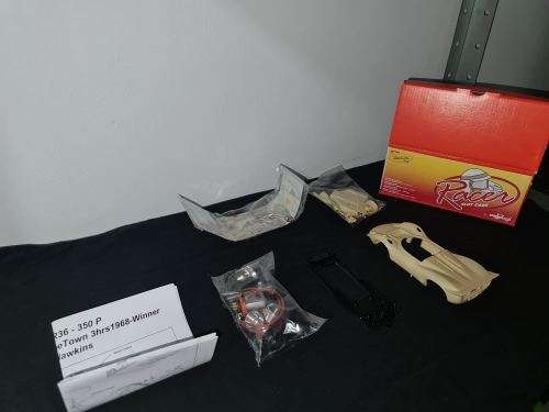 Racer RCR36K Ferrari 350P Team Gunston 1968, Unpainted Kit