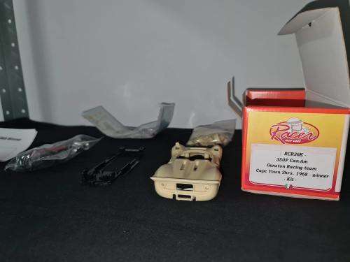 Racer RCR36K Ferrari 350P Team Gunston 1968, Unpainted Kit