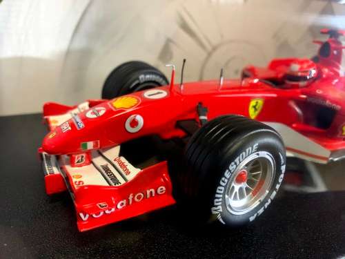 MATTEL HOT WHEELS - FERRARI - F1 F2005 N 1 SESON 2005 MICHAEL SCHUMACHER - SEALED