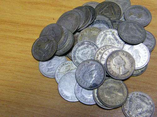 A LOT OF 48 x 50 % SILVER UNION 3 PENCE COINS.