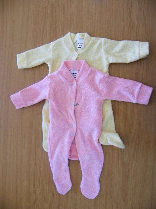LIKE NEW!! 2 X PREM BABY GROWS.