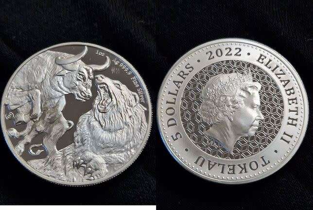 2022 1 oz Bull & Bear Tokelau Silver Coin