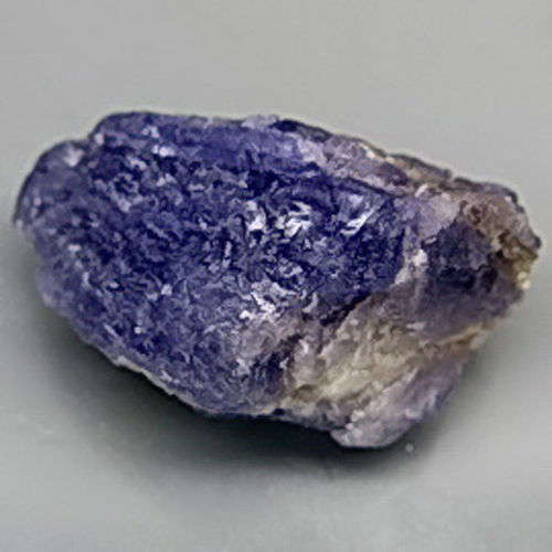 LARGE RARE  TANZANITE CRYSTAL 82 CTS VIOLET BLUE LIGHT  GREEN BACK