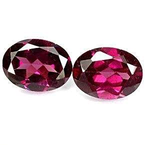 AA Rohodolite Garnet Pair 7mmx5mm 2.17 ct Total Ovals
