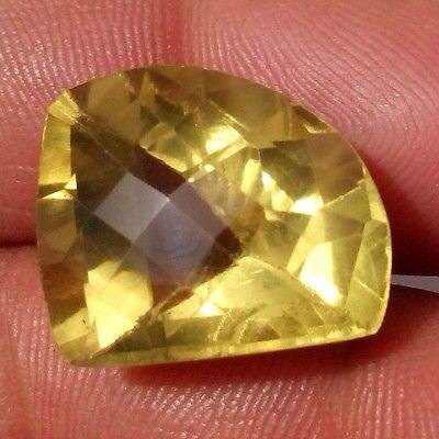 Green Lemon Quartz AA Grade Fancy Cut 3,41 ct 10mmx8mm