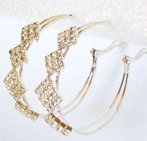 ABSOLUTELY BEAUTIFUL.. WHITE SWAROVSKI HOOP EARRINGS - BID NOW!!!! STUNNING!