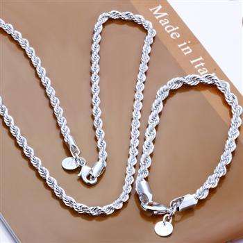 FREE SHIPPING!    STERLING SILVER 925 NECKLACE AND BRACELET.... SET!!!!     ONLY FOR WEEKEND!!!!!