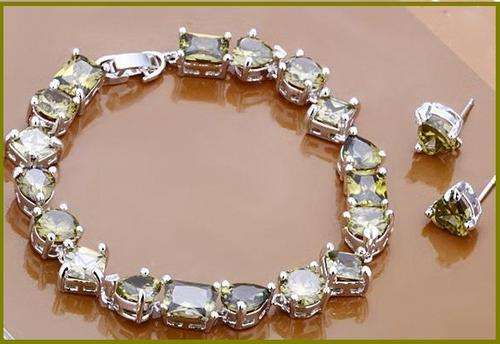 LOOK!! PROMISE TO IMPRESS YOU!! TOPAZ LINK BRACELET AND EARRINGS! WORTH IT!!!